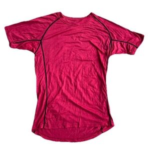 Icebreaker merino wool women’s small tee